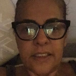 Meet your Posher, Aleida